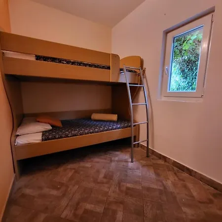 Apartmaniinprimosten Apartmán *