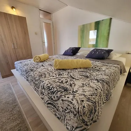 Apartmán Apartmaniinprimosten