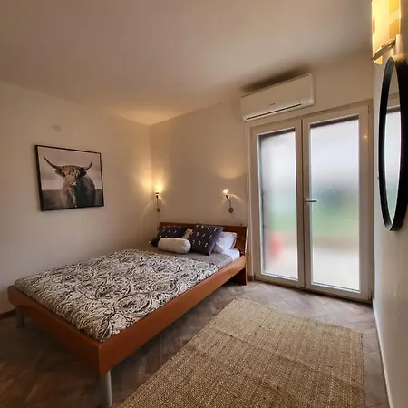 Apartmán Apartmaniinprimosten Primošten
